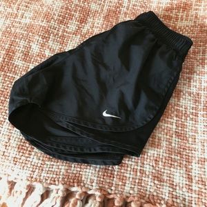 Nike running shorts ♡